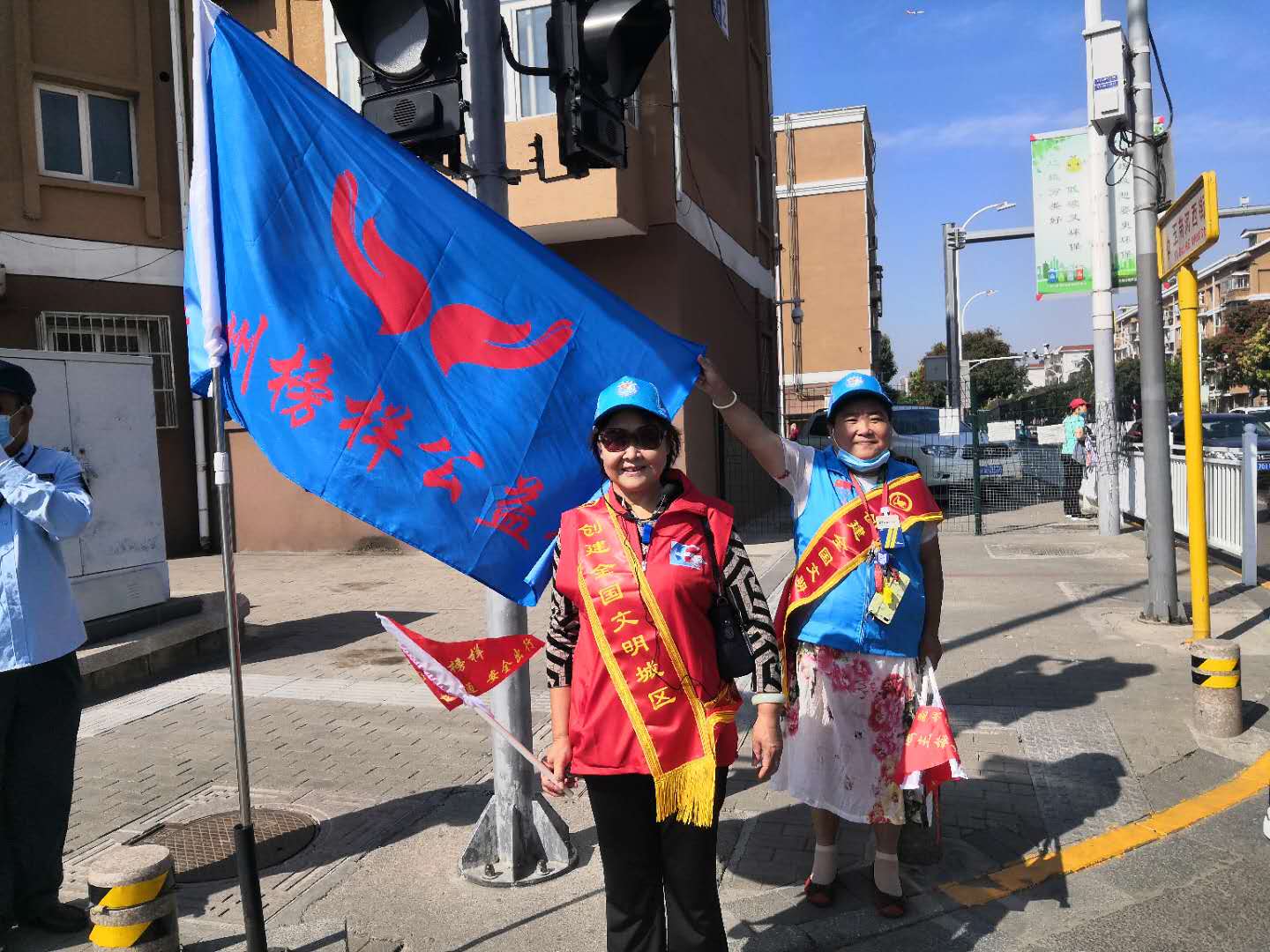 <strong>男人把自己的肌肌桶女人鸡鸡里面日批的视频的软件</strong>